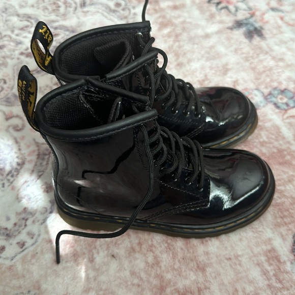 Doc Martin’s toddler boots - Picture 2 of 5